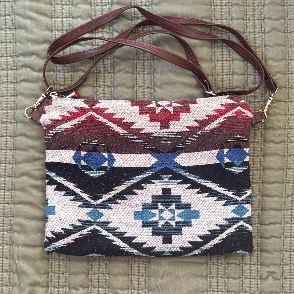 Aztec Patterned Crossbody Bag